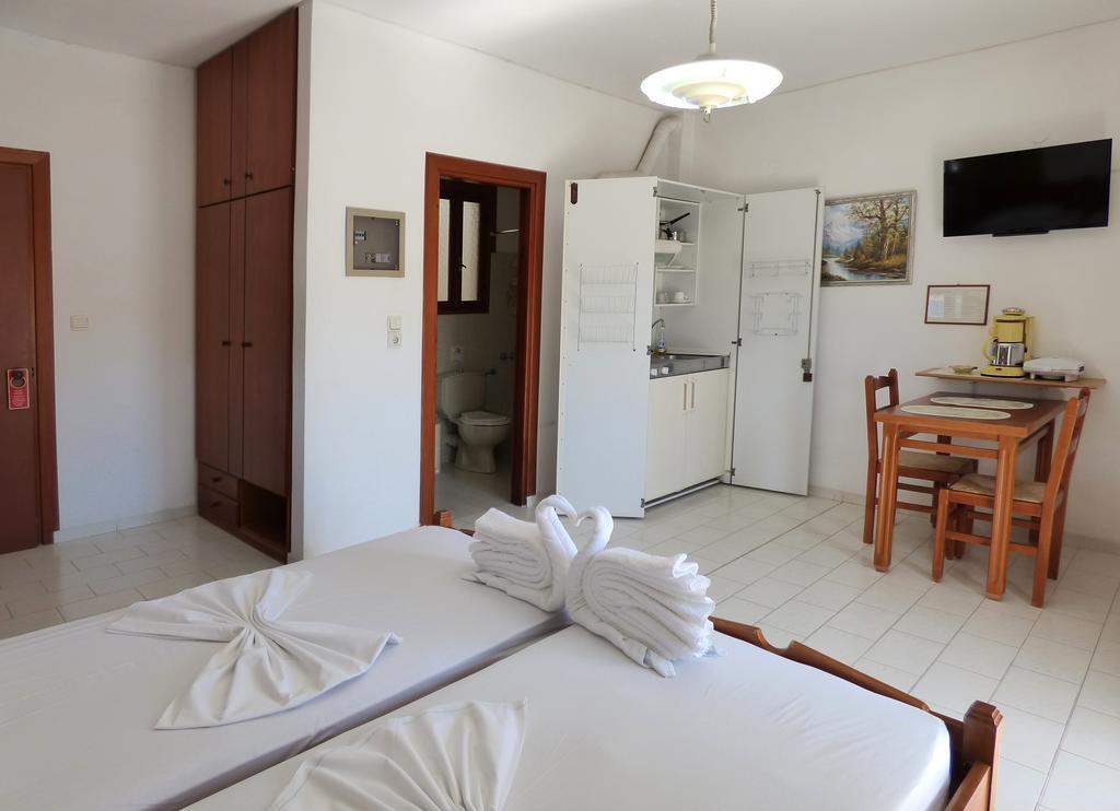White House Hotel-Apart Kárpathosz Kültér fotó